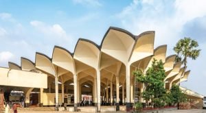 কমলাপুর রেলস্টেশনে মনিটরে নীল ছবি,অশ্লীল ভিডিও, রেলস্টেশন নিরাপত্তা, মনিটর, রেল পুলিশ, তোলপাড়, স্টেশন প্রযুক্তিগত সুরক্ষা, যাত্রী নিরাপত্তা, সিসি ক্যামেরা, তদন্ত, রেল কর্তৃপক্ষ, নিরাপত্তা ব্যবস্থা, ইট ছুড়ে ভাঙা, কমলাপুর রেলস্টেশন ঘটনা, নিরাপত্তা দুর্বলতা, প্রযুক্তিগত সুরক্ষা, নিরাপত্তা ব্যবস্থা পুনর্মূল্যায়ন,