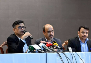 শেখ হাসিনার পাসপোর্ট বাতিল ঘোষণা