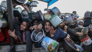 গাজায় মানবিক সাহায্য কমানো