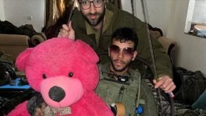 ইসরায়েলি সেনার যুদ্ধাপরাধ