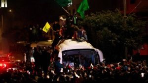 নিরপরাধ বন্দিকে মুক্তি দিয়েছে