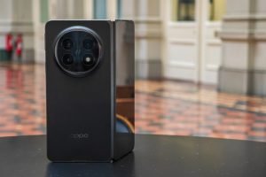 oppo-find-n5-hands-on-5,সবচেয়ে পাতলা ফোল্ডেবল ফোন,সবচেয়ে পাতলা ফোল্ডেবল ফোন