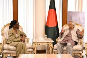 প্রধান উপদেষ্টা যথাসময়ে নির্বাচনের ব্যাপারে আশাবাদ ব্যক্ত করেছেন ক্রাইসিস গ্রুপ প্রধানের কাছে, ছবি: প্রধান উপদেষ্টার ফেসবুক পেজ