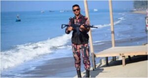 সিপাহি মো. বিল্লাল হাসান কর্মরত অবস্থায়,শহীদ বিজিবি সিপাহি