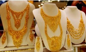 ফের বাড়ল সোনার দাম! রুপার দামে কোনো পরিবর্তন আসেনি