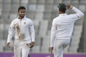 বোলিং নিষেধাজ্ঞা প্রত্যাহার,সাকিব, বোলিং অ্যাকশন, বাংলাদেশ ক্রিকেট বোর্ড, বিসিবি, ইংল্যান্ডের লাফবোরো বিশ্ববিদ্যালয়, বোলিং অ্যাকশনের পরীক্ষা, সারের কাউন্টি, ইংল্যান্ড ক্রিকেট বোর্ড, ইসিবি, চেন্নাই, বোলিং অ্যাকশন সংশোধন, ক্রিকেট, জাতীয় দল, যুক্তরাজ্য, সারে, অনুশীলন, ব্যাটিং অনুশীলন, রোজা, তৃতীয় দফার পরীক্ষা, যুক্তরাষ্ট্র, সাকিবের ফেরার সময়