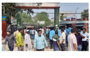 জামালপুর, আইনজীবী সংঘর্ষ, বৈষম্যবিরোধী ছাত্র আন্দোলন, আদালতে সংঘর্ষ, আহত ১১, ধর্ষণ মামলা, প্রতিবাদ, সিনিয়র আইনজীবী, শিক্ষার্থী আহত, আইনজীবী সহকারী, জন্ম নিবন্ধন জালিয়াতি, হামলা, পুলিশের হস্তক্ষেপ, তদন্ত, আইনজীবী সমিতি,আইনজীবী ও বৈষম্যবিরোধী ছাত্র আন্দোলনের সংঘর্ষ