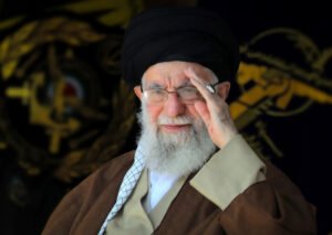 ইরানের সর্বোচ্চ নেতা আয়াতুল্লাহ খামেনি যুক্তরাষ্ট্র ও ইসরায়েলকে দিয়েছেন কড়া বার্তা, ছবি: সংগৃহীত