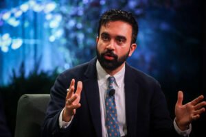 মেয়র নির্বাচনের দৌড়ে এগিয়ে থাকা মামদানি ইসলাম বিদ্বেষের শিকার, ছবি: ফরওয়ার্ড