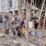 নজরুল বিশ্ববিদ্যালয়ে ছাদের ঢালাই ভেঙে আহত ১২ শ্রমিক, সাটারিংয়ে বাঁশ ব্যবহারের অভিযোগ