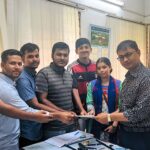 জাবির ৫৪তম ব্যাচের শিক্ষার্থীদের ক্লাস শুরুর দাবিতে উপাচার্যের নিকট স্মারকলিপি প্রদান