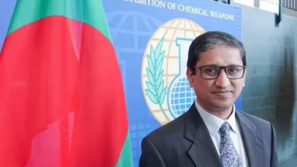 রিয়াজ হামিদুল্লাহ