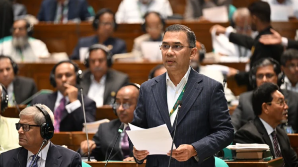 ত্রয়োদশ জাতীয় সংসদের প্রথম অধিবেশন শুরুতে ভাষণ দেন প্রধানমন্ত্রী তারেক রহমান