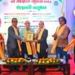 নজরুল বিশ্ববিদ্যালয়ে ৪র্থ আন্তর্জাতিক নাট্যোৎসবে ‘নাট্যজন সম্মাননা’ পেলেন আবুল হায়াত