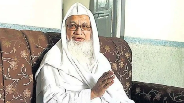 দেওবন্দের মুহতামিম মুফতি আবুল কাসেম নোমানী