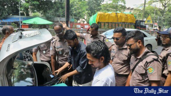 ঢাকায় ডিএমপির নিরাপত্তা তল্লাশি ও চেকপোস্ট