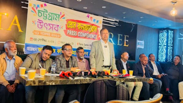 লন্ডনে চট্টগ্রাম উৎসব ২০২৬ উপলক্ষে আয়োজিত প্রেস ব্রিফিংয়ে অতিথি ও আয়োজকেরা
