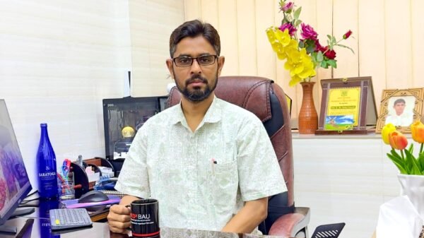 বাকৃবির অধ্যাপক ড. গোলজার হোসাইন