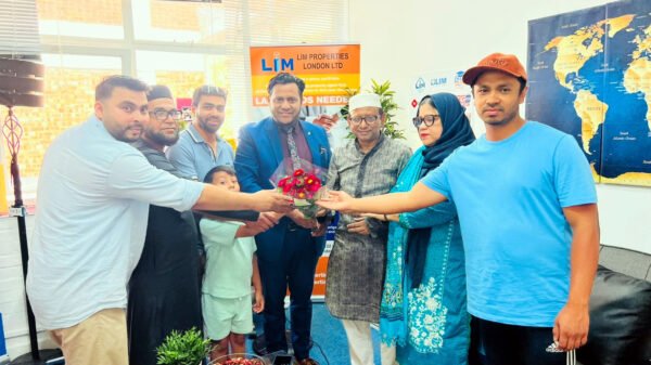 সাবেক সচিব জামাল উদ্দিন আহমেদের লন্ডন সফরে সাক্ষাৎ